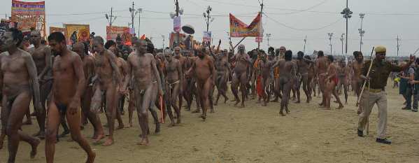 [Kumbh mela - das Fest des Wassermanns]