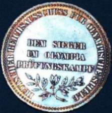 [Medaillen-R�ckseite: DEM SIEGER IM OLYMPIA PR�FUNGSKAMPF]