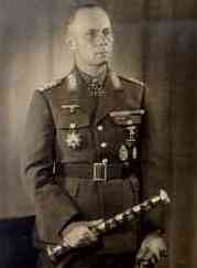 [Rommel mit Marschallstab]