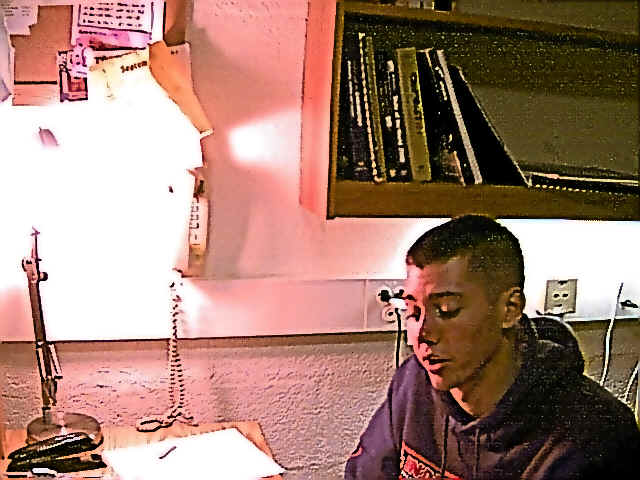chris.bmp (921654 bytes)