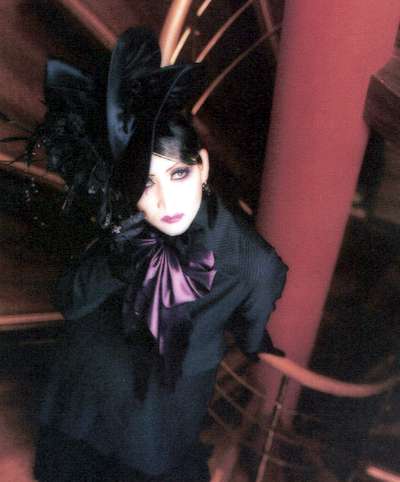 Mana, Elegant Gothic Aristocrat Lady