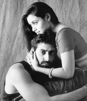 Abishiekh Bachchan and Rani Mukherjee in Mani Ratnam's YUVA.
