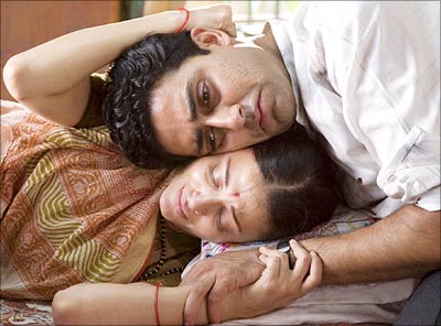 Abishek and Aishwarya Rai in Guru