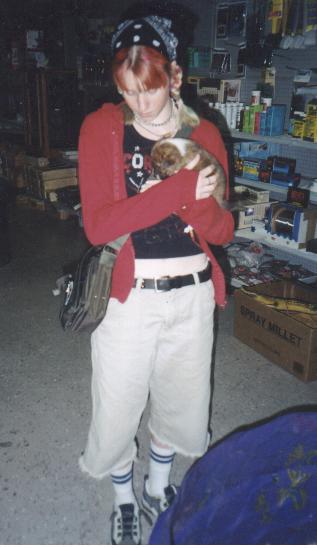 aww how cute.... lil puppy!!