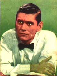 Dick York com a Larrin (11812 bytes)