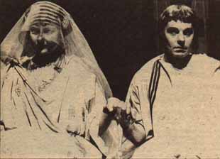 Claudi i la seva muller (13425 bytes)