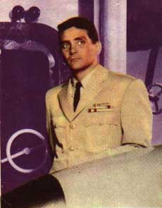 Capit� Lee Crane (13223 bytes)