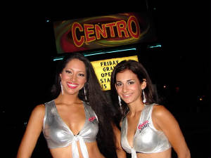 coors light girls at centro
