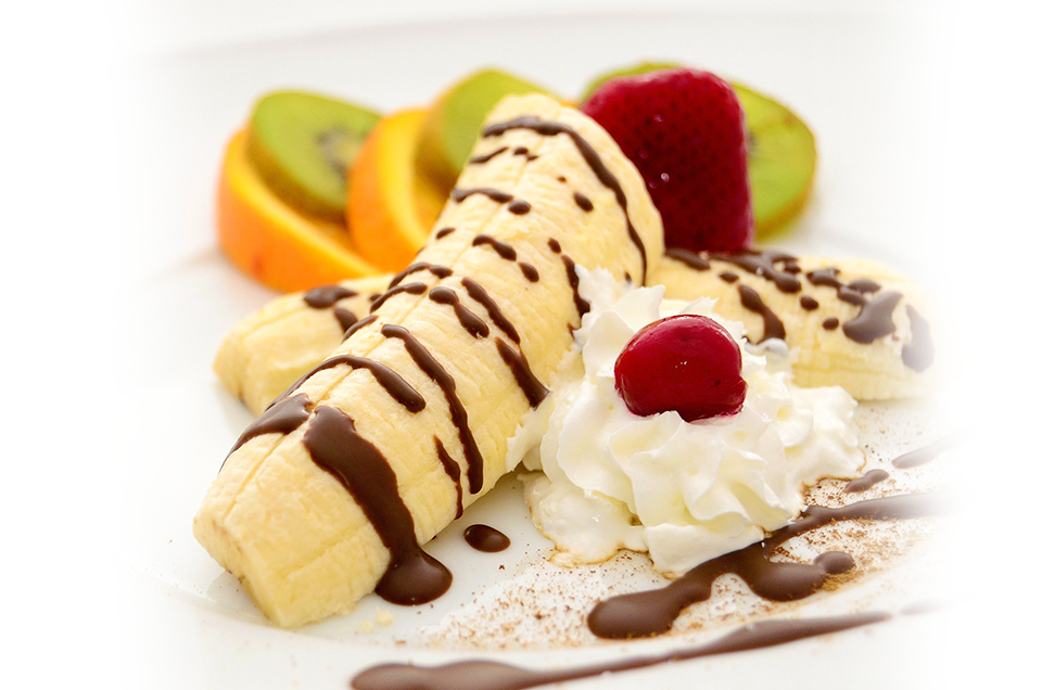 Image of bananas-strawberries-kiwi-orange icecream