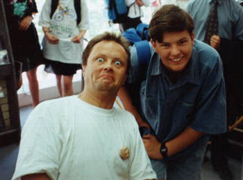 Well, spin my nipple nuts and send me to Alaska ... a special guest star at Dodgyville