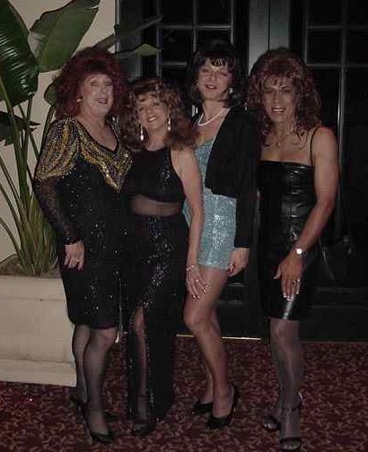 Carolyn, Phyllis (GG makeover artist from Denver), Samantha and Lauren