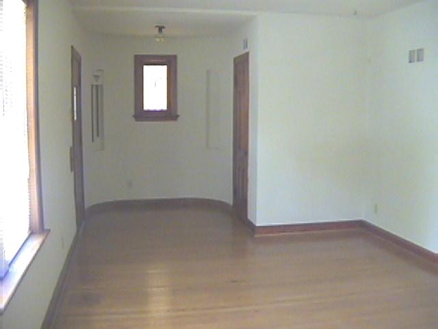 alcove.jpg view from fireplace facing towards front door