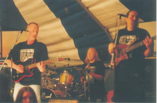Where's the other guitar player gone Steve?