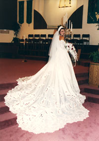 brides-gown