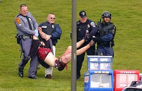 Huracanes tornados destrozos fotos imagenes fenomenos climaticos rayos truenos tormentas ojos investigaciones destrucciones argentina estados unidos mexico temporales www.wetherchannel.com pronosticos John Travolta,Nicholas Cage,Contracara,cirugias esteticas,rostro,lipoaspiraciones,medicina,cirujanos,operaciones,Maria Reich,Nazca,lineas,calendario astronomico,Peru,dibujos,astronomia,geometria,Bernd Teichert,mapas,Ana Mar&iacute;a Cogorno,ovnis,misterios,Cristobal Colon,Hernando,Diego,catedral Sevillana,Cartuja Pickman,Jos&eacute; Antonio Lorente,Granada,ADN;restos,Marcial Castro,antropologia,Republica Dominicana,www.egipto.com,Egipto,Keops,piramides,descubrimientos,Aton,Ankh,tumbas,sarcofacos,momias,embalsamamientos,Kefren,camaras secretas,Nefertiti,Amenofis,Nilo,inundaciones,Blade Runner,Ridley Scott, Richard Dawkins,Steven Pinker,Harrison Ford,Stephen Minger,Stanley Kubrick,Daryl Hanna,replicantes,androides,ciencia ficcion,Contactos,SHGb02+14a,proyecto SETI,Search for Extra Terrestial Intelligence,SETI@home,Robert Zemeckis,Jodie Foster,Dan Wertheimer,New Scientist,Arecibo,Puerto Rico,civilizaciones extraterrestres,Ma libert&eacute; de penser,Florent Pagny,Argentina,France,Patagonia,Argentine,Azucena Caama&ntilde;o,Savoir aimer,artistes,musique,musica,CD,cantores,ventas,compras,ranking,Paparazzi,Isabel Sartorius,Borbon,Ortiz Pati&ntilde;o,Vallejo Najera,Entrecanales,Mora Figueroa,Antonio Montero,Sainz Vicu&ntilde;a,Espa&ntilde;a,jet set,Mallorca,Ibiza,John Fitzgerald Kennedy,Lee Harvey Oswald,Vitaliy Fadeyev,Lawrence Berkeley,Carl Haber,Fidel Castro,Lyndon B. Johnson,Jackie,Onassis,Irma Roy,Carolina Papaleo,Osvaldo,diputada nacional,Congreso,Argentina,Raul Granillo Ocampo,politica,justicialismo,peronismo,cine,television,La Horqueta,San Isidro,que se vayan todos,diciembre 2001,2002,2003,2004,maria julia alsogaray,alvaros,,Roberto Mart&iacute;nez Medina,Maria Julia Alsogaray,Ra&uacute;l Granillo Ocampo,Jorge Rodr&iacute;guez,V&iacute;ctor Alderete,Claudia Bello,Angel Massa,Alfredo Yabran,Mario Pontaquarto,Nestor Carlos Kirchner,Cristina Elizabeth Fernandez,corrupcion,senado,general rodriguez,anibal,fernandez,alberto,fernando de la rua,ines pertine,eduardo duhalde,hilda chiche gonzalez,2000,2001,2002,2003,2004,Museos,www.louvre.fr,Leonardo Da Vinci,Gioconda,Mona Lisa,Italia,Francia,France,inventos,Italy,renacimiento,historia,cuadros,links,images,postcards,photos,fotos,imagenes,postales,pictures,historia,arqueologia,descubrimientos,culturales,agenda,infodiario,diario accion,buenos aires,argentina,Diario Accion de General Rodriguez, politica, actualidad, noticias e informacion, personalidades e instituciones, policiales, galerias de fotos; historia de General Rodriguez, sus origenes, edificios, estancias, habitos y costumbres, anecdotas, comercios e industrias, los fundadores, antiguas instituciones, fotos e imagenes; suplementos especiales: la crisis politica, economica y social de la Argentina, los acontecimientos de Diciembre de 2001, articulos y entrevistas; Emigracion: toda la informacion destinada a aquellos que desean emigrar, radicarse o estudiar en el exterior, visas, pasaportes, consejos, guias, informacion util, links; Trueque: novedades e informacion, links, estructura del trueque; el casamiento de Maxima Zorreguieta y el principe Guillermo Alejandro de Holanda; Guerra de Afganistan: galeria de imagenes e informacion sobre la primera guerra del siglo XXI; la guerra de Irak, Bagdad, Georges W. Bush, Saddam Husseim, el atentado a las torres Gemelas de Nueva York, las twin towers, el 11-s, y descripcion del hecho que conmovio al mundo; Empleo: consultoras, clasificados, agencias de empleo, consejos e informacion util, curriculum vitae, como confeccionarlos, noticias de actualidad; 
Los numeros de la crisis: Las consecuencias de la crisis politica, economica y social; estadisticas, pobreza, desnutricion, salud y asistencia; noticias regionales y provinciales, columnas y editoriales; informacion para negocios: pymes, links, empresas y negocios; Agenda Cultural con toda la informacion de cursos, universidades, talleres, escuelas y oportunidades, exposiciones de arte de la region; buscadores en Internet, Enlaces: links a los mejores sitios de educacion, cultura, arte, biografias, politica, interes general, web, Links del Diario Accion: RMS Titanic, su historia, su tragico viaje inaugural; historias, testimonios, documentos y articulos sobre el naufragio; links y sitios sobre el tema; la pelicula de Cameron, fotos e imagenes; suplementos especiales, Historia Argentina y de General Rodriguez, la llegada de la democracia en General Rodriguez, la asuncion de Juan Lumbreras como intendente en 1983, galeria de imagenes, sus palabras y los actos, su gabinete, festejos de la comunidad. Fundacion del pueblo de General Rodriguez, sus instituciones y personalidades relevantes, arquitectura y edificios, comercios e industrias, sus comienzos, estancias, inmigraciones italianas, espa&ntilde;olas, vascas e irlandesas, anecdotas y efemerides, sus hombres ilustres, el Hospital Vicente Lopez y Planes, su fundacion por las Damas de Beneficencia, el hundimiento del crucero General Belgrano, testimonios de ex combatientes y tripulantes, su comandante Hector Elias Bonzo, fotos e imagenes, recuerdos y homenajes, historia de la familia Bonzo de General Rodriguez, entrevistas y articulos periodisticos. La guerra de Malvinas en el Atlantico Sur, el conflicto belico con Gran Breta&ntilde;a de 1982, politicos relevantes, Benjamin Paez y Trueba, fotos antiguas de familias fundadoras, galerias de imagenes de pobladores, recorrida virtual por el antiguo General Rodriguez, el paso de la Infanta en 1910, historia de La Serenisima, la familia Mastellone, La Choza, Bernardo de Irigoyen, peronismo y radicalismo y muchisimo mas