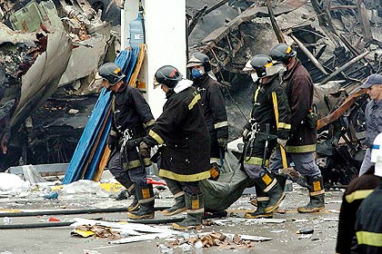 Huracanes tornados destrozos fotos imagenes fenomenos climaticos rayos truenos tormentas ojos investigaciones destrucciones argentina estados unidos mexico temporales www.wetherchannel.com pronosticos John Travolta,Nicholas Cage,Contracara,cirugias esteticas,rostro,lipoaspiraciones,medicina,cirujanos,operaciones,Maria Reich,Nazca,lineas,calendario astronomico,Peru,dibujos,astronomia,geometria,Bernd Teichert,mapas,Ana Mar&iacute;a Cogorno,ovnis,misterios,Cristobal Colon,Hernando,Diego,catedral Sevillana,Cartuja Pickman,Jos&eacute; Antonio Lorente,Granada,ADN;restos,Marcial Castro,antropologia,Republica Dominicana,www.egipto.com,Egipto,Keops,piramides,descubrimientos,Aton,Ankh,tumbas,sarcofacos,momias,embalsamamientos,Kefren,camaras secretas,Nefertiti,Amenofis,Nilo,inundaciones,Blade Runner,Ridley Scott, Richard Dawkins,Steven Pinker,Harrison Ford,Stephen Minger,Stanley Kubrick,Daryl Hanna,replicantes,androides,ciencia ficcion,Contactos,SHGb02+14a,proyecto SETI,Search for Extra Terrestial Intelligence,SETI@home,Robert Zemeckis,Jodie Foster,Dan Wertheimer,New Scientist,Arecibo,Puerto Rico,civilizaciones extraterrestres,Ma libert&eacute; de penser,Florent Pagny,Argentina,France,Patagonia,Argentine,Azucena Caama&ntilde;o,Savoir aimer,artistes,musique,musica,CD,cantores,ventas,compras,ranking,Paparazzi,Isabel Sartorius,Borbon,Ortiz Pati&ntilde;o,Vallejo Najera,Entrecanales,Mora Figueroa,Antonio Montero,Sainz Vicu&ntilde;a,Espa&ntilde;a,jet set,Mallorca,Ibiza,John Fitzgerald Kennedy,Lee Harvey Oswald,Vitaliy Fadeyev,Lawrence Berkeley,Carl Haber,Fidel Castro,Lyndon B. Johnson,Jackie,Onassis,Irma Roy,Carolina Papaleo,Osvaldo,diputada nacional,Congreso,Argentina,Raul Granillo Ocampo,politica,justicialismo,peronismo,cine,television,La Horqueta,San Isidro,que se vayan todos,diciembre 2001,2002,2003,2004,maria julia alsogaray,alvaros,,Roberto Mart&iacute;nez Medina,Maria Julia Alsogaray,Ra&uacute;l Granillo Ocampo,Jorge Rodr&iacute;guez,V&iacute;ctor Alderete,Claudia Bello,Angel Massa,Alfredo Yabran,Mario Pontaquarto,Nestor Carlos Kirchner,Cristina Elizabeth Fernandez,corrupcion,senado,general rodriguez,anibal,fernandez,alberto,fernando de la rua,ines pertine,eduardo duhalde,hilda chiche gonzalez,2000,2001,2002,2003,2004,Museos,www.louvre.fr,Leonardo Da Vinci,Gioconda,Mona Lisa,Italia,Francia,France,inventos,Italy,renacimiento,historia,cuadros,links,images,postcards,photos,fotos,imagenes,postales,pictures,historia,arqueologia,descubrimientos,culturales,agenda,infodiario,diario accion,buenos aires,argentina,Diario Accion de General Rodriguez, politica, actualidad, noticias e informacion, personalidades e instituciones, policiales, galerias de fotos; historia de General Rodriguez, sus origenes, edificios, estancias, habitos y costumbres, anecdotas, comercios e industrias, los fundadores, antiguas instituciones, fotos e imagenes; suplementos especiales: la crisis politica, economica y social de la Argentina, los acontecimientos de Diciembre de 2001, articulos y entrevistas; Emigracion: toda la informacion destinada a aquellos que desean emigrar, radicarse o estudiar en el exterior, visas, pasaportes, consejos, guias, informacion util, links; Trueque: novedades e informacion, links, estructura del trueque; el casamiento de Maxima Zorreguieta y el principe Guillermo Alejandro de Holanda; Guerra de Afganistan: galeria de imagenes e informacion sobre la primera guerra del siglo XXI; la guerra de Irak, Bagdad, Georges W. Bush, Saddam Husseim, el atentado a las torres Gemelas de Nueva York, las twin towers, el 11-s, y descripcion del hecho que conmovio al mundo; Empleo: consultoras, clasificados, agencias de empleo, consejos e informacion util, curriculum vitae, como confeccionarlos, noticias de actualidad; 
Los numeros de la crisis: Las consecuencias de la crisis politica, economica y social; estadisticas, pobreza, desnutricion, salud y asistencia; noticias regionales y provinciales, columnas y editoriales; informacion para negocios: pymes, links, empresas y negocios; Agenda Cultural con toda la informacion de cursos, universidades, talleres, escuelas y oportunidades, exposiciones de arte de la region; buscadores en Internet, Enlaces: links a los mejores sitios de educacion, cultura, arte, biografias, politica, interes general, web, Links del Diario Accion: RMS Titanic, su historia, su tragico viaje inaugural; historias, testimonios, documentos y articulos sobre el naufragio; links y sitios sobre el tema; la pelicula de Cameron, fotos e imagenes; suplementos especiales, Historia Argentina y de General Rodriguez, la llegada de la democracia en General Rodriguez, la asuncion de Juan Lumbreras como intendente en 1983, galeria de imagenes, sus palabras y los actos, su gabinete, festejos de la comunidad. Fundacion del pueblo de General Rodriguez, sus instituciones y personalidades relevantes, arquitectura y edificios, comercios e industrias, sus comienzos, estancias, inmigraciones italianas, espa&ntilde;olas, vascas e irlandesas, anecdotas y efemerides, sus hombres ilustres, el Hospital Vicente Lopez y Planes, su fundacion por las Damas de Beneficencia, el hundimiento del crucero General Belgrano, testimonios de ex combatientes y tripulantes, su comandante Hector Elias Bonzo, fotos e imagenes, recuerdos y homenajes, historia de la familia Bonzo de General Rodriguez, entrevistas y articulos periodisticos. La guerra de Malvinas en el Atlantico Sur, el conflicto belico con Gran Breta&ntilde;a de 1982, politicos relevantes, Benjamin Paez y Trueba, fotos antiguas de familias fundadoras, galerias de imagenes de pobladores, recorrida virtual por el antiguo General Rodriguez, el paso de la Infanta en 1910, historia de La Serenisima, la familia Mastellone, La Choza, Bernardo de Irigoyen, peronismo y radicalismo y muchisimo mas