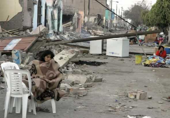 Huracanes tornados destrozos fotos imagenes fenomenos climaticos rayos truenos tormentas ojos investigaciones destrucciones argentina estados unidos mexico temporales www.wetherchannel.com pronosticos John Travolta,Nicholas Cage,Contracara,cirugias esteticas,rostro,lipoaspiraciones,medicina,cirujanos,operaciones,Maria Reich,Nazca,lineas,calendario astronomico,Peru,dibujos,astronomia,geometria,Bernd Teichert,mapas,Ana Mar&iacute;a Cogorno,ovnis,misterios,Cristobal Colon,Hernando,Diego,catedral Sevillana,Cartuja Pickman,Jos&eacute; Antonio Lorente,Granada,ADN;restos,Marcial Castro,antropologia,Republica Dominicana,www.egipto.com,Egipto,Keops,piramides,descubrimientos,Aton,Ankh,tumbas,sarcofacos,momias,embalsamamientos,Kefren,camaras secretas,Nefertiti,Amenofis,Nilo,inundaciones,Blade Runner,Ridley Scott, Richard Dawkins,Steven Pinker,Harrison Ford,Stephen Minger,Stanley Kubrick,Daryl Hanna,replicantes,androides,ciencia ficcion,Contactos,SHGb02+14a,proyecto SETI,Search for Extra Terrestial Intelligence,SETI@home,Robert Zemeckis,Jodie Foster,Dan Wertheimer,New Scientist,Arecibo,Puerto Rico,civilizaciones extraterrestres,Ma libert&eacute; de penser,Florent Pagny,Argentina,France,Patagonia,Argentine,Azucena Caama&ntilde;o,Savoir aimer,artistes,musique,musica,CD,cantores,ventas,compras,ranking,Paparazzi,Isabel Sartorius,Borbon,Ortiz Pati&ntilde;o,Vallejo Najera,Entrecanales,Mora Figueroa,Antonio Montero,Sainz Vicu&ntilde;a,Espa&ntilde;a,jet set,Mallorca,Ibiza,John Fitzgerald Kennedy,Lee Harvey Oswald,Vitaliy Fadeyev,Lawrence Berkeley,Carl Haber,Fidel Castro,Lyndon B. Johnson,Jackie,Onassis,Irma Roy,Carolina Papaleo,Osvaldo,diputada nacional,Congreso,Argentina,Raul Granillo Ocampo,politica,justicialismo,peronismo,cine,television,La Horqueta,San Isidro,que se vayan todos,diciembre 2001,2002,2003,2004,maria julia alsogaray,alvaros,,Roberto Mart&iacute;nez Medina,Maria Julia Alsogaray,Ra&uacute;l Granillo Ocampo,Jorge Rodr&iacute;guez,V&iacute;ctor Alderete,Claudia Bello,Angel Massa,Alfredo Yabran,Mario Pontaquarto,Nestor Carlos Kirchner,Cristina Elizabeth Fernandez,corrupcion,senado,general rodriguez,anibal,fernandez,alberto,fernando de la rua,ines pertine,eduardo duhalde,hilda chiche gonzalez,2000,2001,2002,2003,2004,Museos,www.louvre.fr,Leonardo Da Vinci,Gioconda,Mona Lisa,Italia,Francia,France,inventos,Italy,renacimiento,historia,cuadros,links,images,postcards,photos,fotos,imagenes,postales,pictures,historia,arqueologia,descubrimientos,culturales,agenda,infodiario,diario accion,buenos aires,argentina,Diario Accion de General Rodriguez, politica, actualidad, noticias e informacion, personalidades e instituciones, policiales, galerias de fotos; historia de General Rodriguez, sus origenes, edificios, estancias, habitos y costumbres, anecdotas, comercios e industrias, los fundadores, antiguas instituciones, fotos e imagenes; suplementos especiales: la crisis politica, economica y social de la Argentina, los acontecimientos de Diciembre de 2001, articulos y entrevistas; Emigracion: toda la informacion destinada a aquellos que desean emigrar, radicarse o estudiar en el exterior, visas, pasaportes, consejos, guias, informacion util, links; Trueque: novedades e informacion, links, estructura del trueque; el casamiento de Maxima Zorreguieta y el principe Guillermo Alejandro de Holanda; Guerra de Afganistan: galeria de imagenes e informacion sobre la primera guerra del siglo XXI; la guerra de Irak, Bagdad, Georges W. Bush, Saddam Husseim, el atentado a las torres Gemelas de Nueva York, las twin towers, el 11-s, y descripcion del hecho que conmovio al mundo; Empleo: consultoras, clasificados, agencias de empleo, consejos e informacion util, curriculum vitae, como confeccionarlos, noticias de actualidad; 
Los numeros de la crisis: Las consecuencias de la crisis politica, economica y social; estadisticas, pobreza, desnutricion, salud y asistencia; noticias regionales y provinciales, columnas y editoriales; informacion para negocios: pymes, links, empresas y negocios; Agenda Cultural con toda la informacion de cursos, universidades, talleres, escuelas y oportunidades, exposiciones de arte de la region; buscadores en Internet, Enlaces: links a los mejores sitios de educacion, cultura, arte, biografias, politica, interes general, web, Links del Diario Accion: RMS Titanic, su historia, su tragico viaje inaugural; historias, testimonios, documentos y articulos sobre el naufragio; links y sitios sobre el tema; la pelicula de Cameron, fotos e imagenes; suplementos especiales, Historia Argentina y de General Rodriguez, la llegada de la democracia en General Rodriguez, la asuncion de Juan Lumbreras como intendente en 1983, galeria de imagenes, sus palabras y los actos, su gabinete, festejos de la comunidad. Fundacion del pueblo de General Rodriguez, sus instituciones y personalidades relevantes, arquitectura y edificios, comercios e industrias, sus comienzos, estancias, inmigraciones italianas, espa&ntilde;olas, vascas e irlandesas, anecdotas y efemerides, sus hombres ilustres, el Hospital Vicente Lopez y Planes, su fundacion por las Damas de Beneficencia, el hundimiento del crucero General Belgrano, testimonios de ex combatientes y tripulantes, su comandante Hector Elias Bonzo, fotos e imagenes, recuerdos y homenajes, historia de la familia Bonzo de General Rodriguez, entrevistas y articulos periodisticos. La guerra de Malvinas en el Atlantico Sur, el conflicto belico con Gran Breta&ntilde;a de 1982, politicos relevantes, Benjamin Paez y Trueba, fotos antiguas de familias fundadoras, galerias de imagenes de pobladores, recorrida virtual por el antiguo General Rodriguez, el paso de la Infanta en 1910, historia de La Serenisima, la familia Mastellone, La Choza, Bernardo de Irigoyen, peronismo y radicalismo y muchisimo mas
