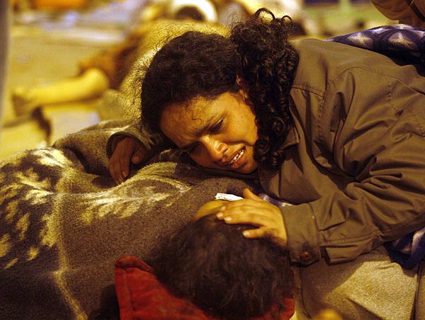 Huracanes tornados destrozos fotos imagenes fenomenos climaticos rayos truenos tormentas ojos investigaciones destrucciones argentina estados unidos mexico temporales www.wetherchannel.com pronosticos John Travolta,Nicholas Cage,Contracara,cirugias esteticas,rostro,lipoaspiraciones,medicina,cirujanos,operaciones,Maria Reich,Nazca,lineas,calendario astronomico,Peru,dibujos,astronomia,geometria,Bernd Teichert,mapas,Ana Mar&iacute;a Cogorno,ovnis,misterios,Cristobal Colon,Hernando,Diego,catedral Sevillana,Cartuja Pickman,Jos&eacute; Antonio Lorente,Granada,ADN;restos,Marcial Castro,antropologia,Republica Dominicana,www.egipto.com,Egipto,Keops,piramides,descubrimientos,Aton,Ankh,tumbas,sarcofacos,momias,embalsamamientos,Kefren,camaras secretas,Nefertiti,Amenofis,Nilo,inundaciones,Blade Runner,Ridley Scott, Richard Dawkins,Steven Pinker,Harrison Ford,Stephen Minger,Stanley Kubrick,Daryl Hanna,replicantes,androides,ciencia ficcion,Contactos,SHGb02+14a,proyecto SETI,Search for Extra Terrestial Intelligence,SETI@home,Robert Zemeckis,Jodie Foster,Dan Wertheimer,New Scientist,Arecibo,Puerto Rico,civilizaciones extraterrestres,Ma libert&eacute; de penser,Florent Pagny,Argentina,France,Patagonia,Argentine,Azucena Caama&ntilde;o,Savoir aimer,artistes,musique,musica,CD,cantores,ventas,compras,ranking,Paparazzi,Isabel Sartorius,Borbon,Ortiz Pati&ntilde;o,Vallejo Najera,Entrecanales,Mora Figueroa,Antonio Montero,Sainz Vicu&ntilde;a,Espa&ntilde;a,jet set,Mallorca,Ibiza,John Fitzgerald Kennedy,Lee Harvey Oswald,Vitaliy Fadeyev,Lawrence Berkeley,Carl Haber,Fidel Castro,Lyndon B. Johnson,Jackie,Onassis,Irma Roy,Carolina Papaleo,Osvaldo,diputada nacional,Congreso,Argentina,Raul Granillo Ocampo,politica,justicialismo,peronismo,cine,television,La Horqueta,San Isidro,que se vayan todos,diciembre 2001,2002,2003,2004,maria julia alsogaray,alvaros,,Roberto Mart&iacute;nez Medina,Maria Julia Alsogaray,Ra&uacute;l Granillo Ocampo,Jorge Rodr&iacute;guez,V&iacute;ctor Alderete,Claudia Bello,Angel Massa,Alfredo Yabran,Mario Pontaquarto,Nestor Carlos Kirchner,Cristina Elizabeth Fernandez,corrupcion,senado,general rodriguez,anibal,fernandez,alberto,fernando de la rua,ines pertine,eduardo duhalde,hilda chiche gonzalez,2000,2001,2002,2003,2004,Museos,www.louvre.fr,Leonardo Da Vinci,Gioconda,Mona Lisa,Italia,Francia,France,inventos,Italy,renacimiento,historia,cuadros,links,images,postcards,photos,fotos,imagenes,postales,pictures,historia,arqueologia,descubrimientos,culturales,agenda,infodiario,diario accion,buenos aires,argentina,Diario Accion de General Rodriguez, politica, actualidad, noticias e informacion, personalidades e instituciones, policiales, galerias de fotos; historia de General Rodriguez, sus origenes, edificios, estancias, habitos y costumbres, anecdotas, comercios e industrias, los fundadores, antiguas instituciones, fotos e imagenes; suplementos especiales: la crisis politica, economica y social de la Argentina, los acontecimientos de Diciembre de 2001, articulos y entrevistas; Emigracion: toda la informacion destinada a aquellos que desean emigrar, radicarse o estudiar en el exterior, visas, pasaportes, consejos, guias, informacion util, links; Trueque: novedades e informacion, links, estructura del trueque; el casamiento de Maxima Zorreguieta y el principe Guillermo Alejandro de Holanda; Guerra de Afganistan: galeria de imagenes e informacion sobre la primera guerra del siglo XXI; la guerra de Irak, Bagdad, Georges W. Bush, Saddam Husseim, el atentado a las torres Gemelas de Nueva York, las twin towers, el 11-s, y descripcion del hecho que conmovio al mundo; Empleo: consultoras, clasificados, agencias de empleo, consejos e informacion util, curriculum vitae, como confeccionarlos, noticias de actualidad; 
Los numeros de la crisis: Las consecuencias de la crisis politica, economica y social; estadisticas, pobreza, desnutricion, salud y asistencia; noticias regionales y provinciales, columnas y editoriales; informacion para negocios: pymes, links, empresas y negocios; Agenda Cultural con toda la informacion de cursos, universidades, talleres, escuelas y oportunidades, exposiciones de arte de la region; buscadores en Internet, Enlaces: links a los mejores sitios de educacion, cultura, arte, biografias, politica, interes general, web, Links del Diario Accion: RMS Titanic, su historia, su tragico viaje inaugural; historias, testimonios, documentos y articulos sobre el naufragio; links y sitios sobre el tema; la pelicula de Cameron, fotos e imagenes; suplementos especiales, Historia Argentina y de General Rodriguez, la llegada de la democracia en General Rodriguez, la asuncion de Juan Lumbreras como intendente en 1983, galeria de imagenes, sus palabras y los actos, su gabinete, festejos de la comunidad. Fundacion del pueblo de General Rodriguez, sus instituciones y personalidades relevantes, arquitectura y edificios, comercios e industrias, sus comienzos, estancias, inmigraciones italianas, espa&ntilde;olas, vascas e irlandesas, anecdotas y efemerides, sus hombres ilustres, el Hospital Vicente Lopez y Planes, su fundacion por las Damas de Beneficencia, el hundimiento del crucero General Belgrano, testimonios de ex combatientes y tripulantes, su comandante Hector Elias Bonzo, fotos e imagenes, recuerdos y homenajes, historia de la familia Bonzo de General Rodriguez, entrevistas y articulos periodisticos. La guerra de Malvinas en el Atlantico Sur, el conflicto belico con Gran Breta&ntilde;a de 1982, politicos relevantes, Benjamin Paez y Trueba, fotos antiguas de familias fundadoras, galerias de imagenes de pobladores, recorrida virtual por el antiguo General Rodriguez, el paso de la Infanta en 1910, historia de La Serenisima, la familia Mastellone, La Choza, Bernardo de Irigoyen, peronismo y radicalismo y muchisimo mas