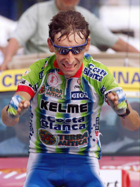 Fernando Escart�n