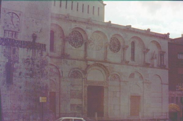 duomo.jpg (26362 bytes)
