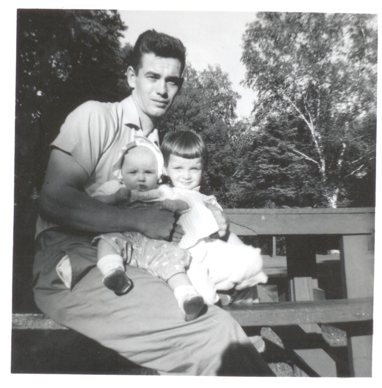 Don with Carolyn and Donna at Chippewa Park 1960