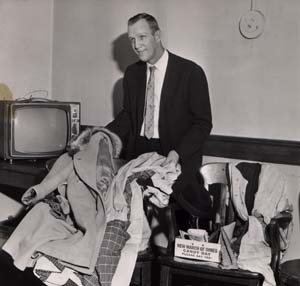 Detective Goldthwaite on the job