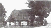 Im Kriegsjahr 1620 baute der Baumeister Luken Stender fr den groen Belzhof in Niederjllenbeck noch einen kleinen Fachwerkkotten.