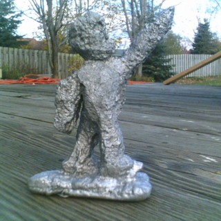 reminds me of those Socialist Realist statues of Lenin