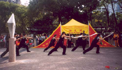 HK20_Feb2003
