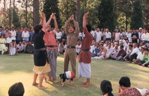 bakri4.jpg (38887 bytes)