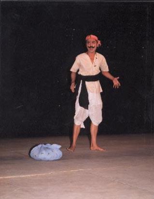 cc1.jpg (14889 bytes)
