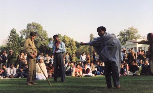 janta1.jpg (28436 bytes)