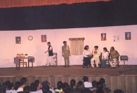 ssks1.jpg (20037 bytes)