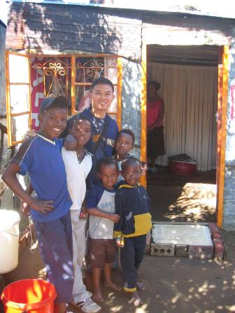 soweto_sml.jpg(5410 bytes)