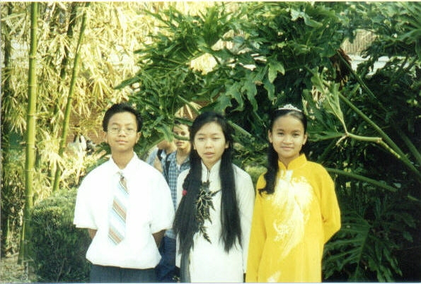 Left to right: Toan, Sandy/Dr. Bobzo, Monica