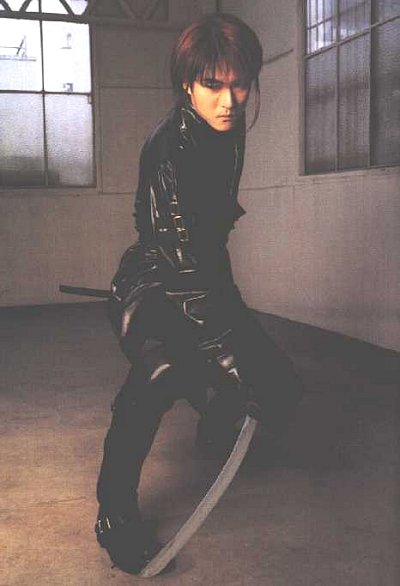 Koyasu-san doing an Aya pose�btw that's my favorite pic of him ^.^