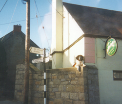 [Leighinbridge]