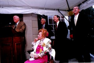 Drue with four governors.