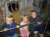 kidsin.jpg (106188 bytes)