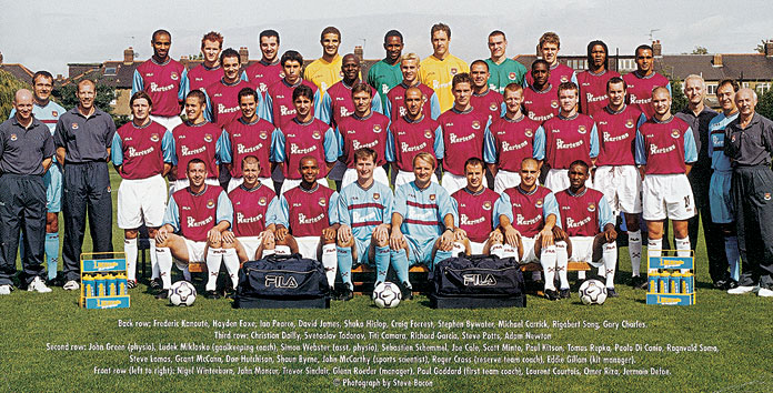 squad2001.jpg