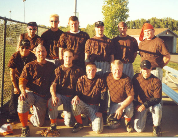 browns2000.jpg - 100797 Bytes