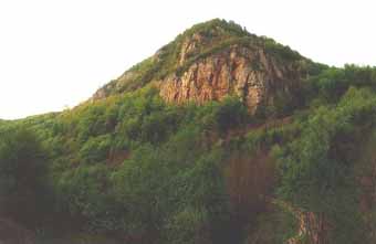 Cetatea dacica Luncani - Piatra Rosie