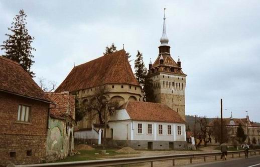 Biserica fortificata din Saschiz-Keisd