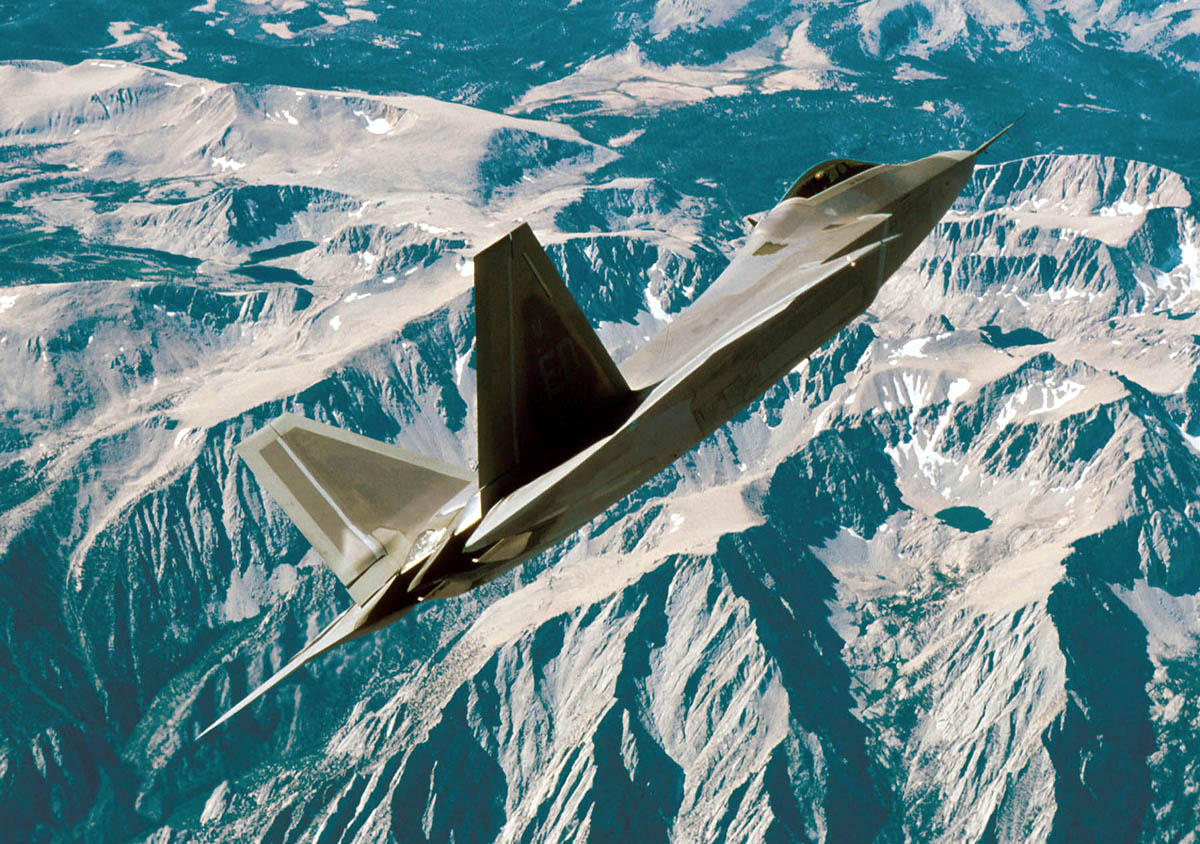 F-22 banks left.