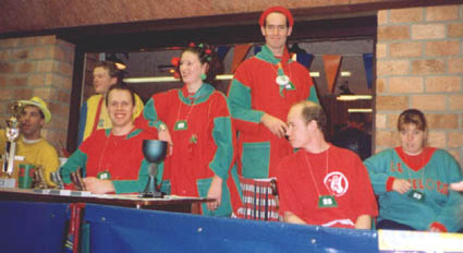 pingpong.JPG (81163 bytes)