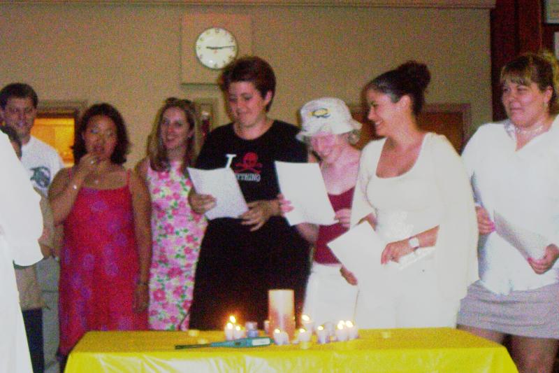 QQ sing-along at the ceremony
