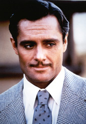 Duncan Regehr as Errol Flynn