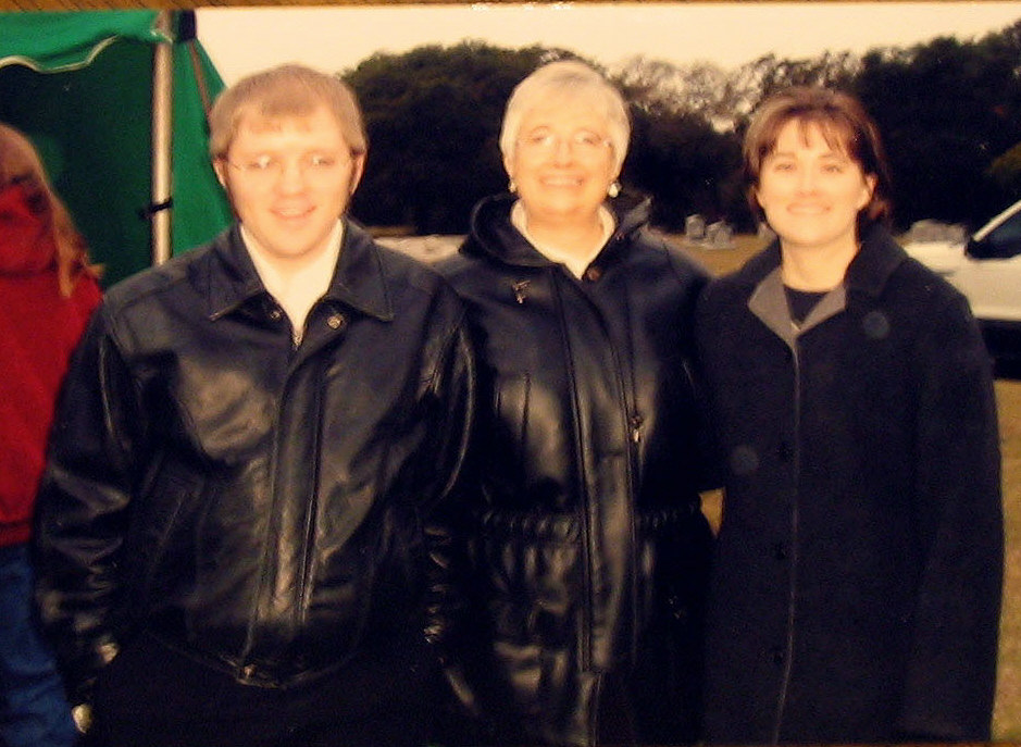 October 2004