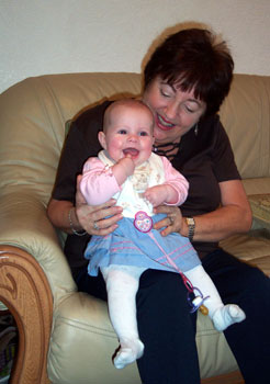 Pam with Isabelle Dec 2005
