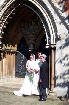 bride_groom_vicar